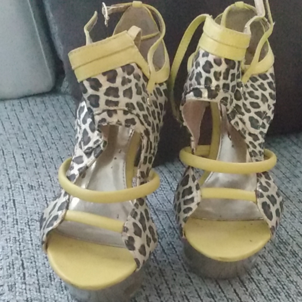 Leopard Print Gold Heels